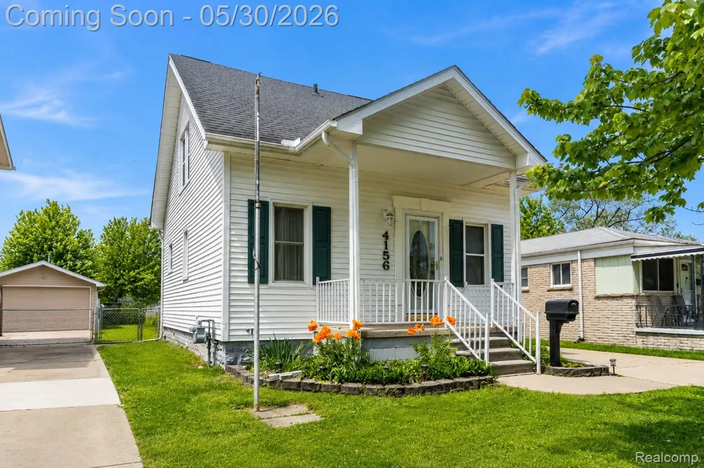 4156 Burns Avenue Lincoln Park City, MI 48146