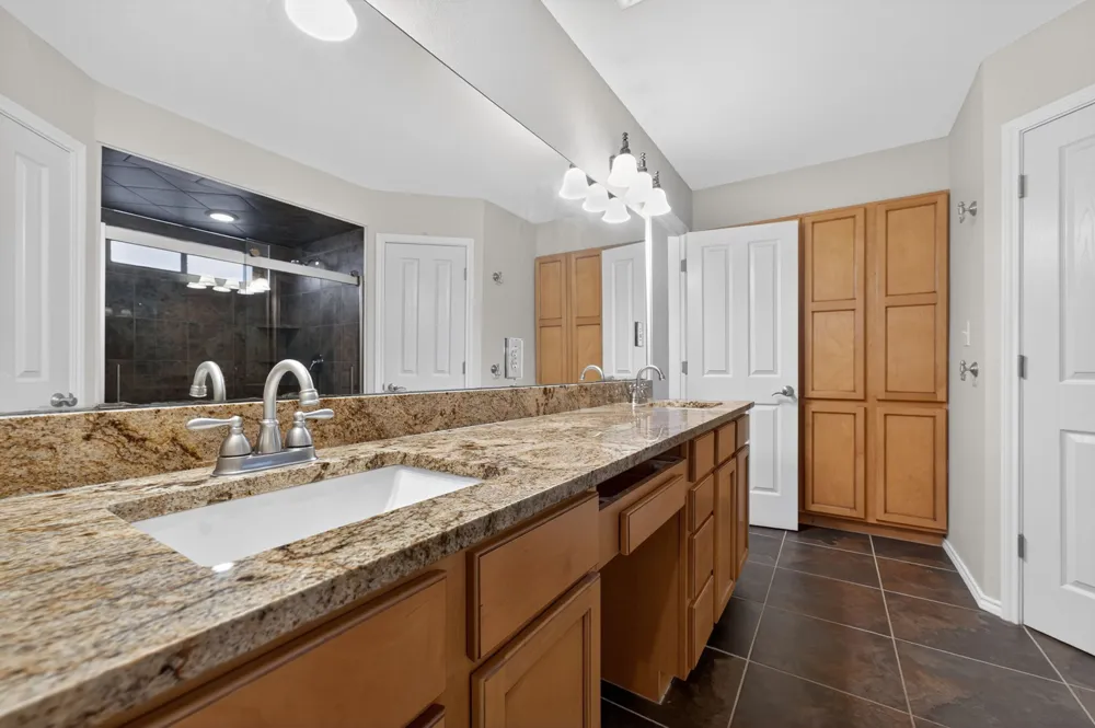 317 Yorktown Pleasanton, TX 78064