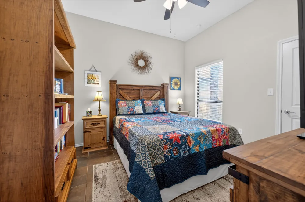 317 Yorktown Pleasanton, TX 78064