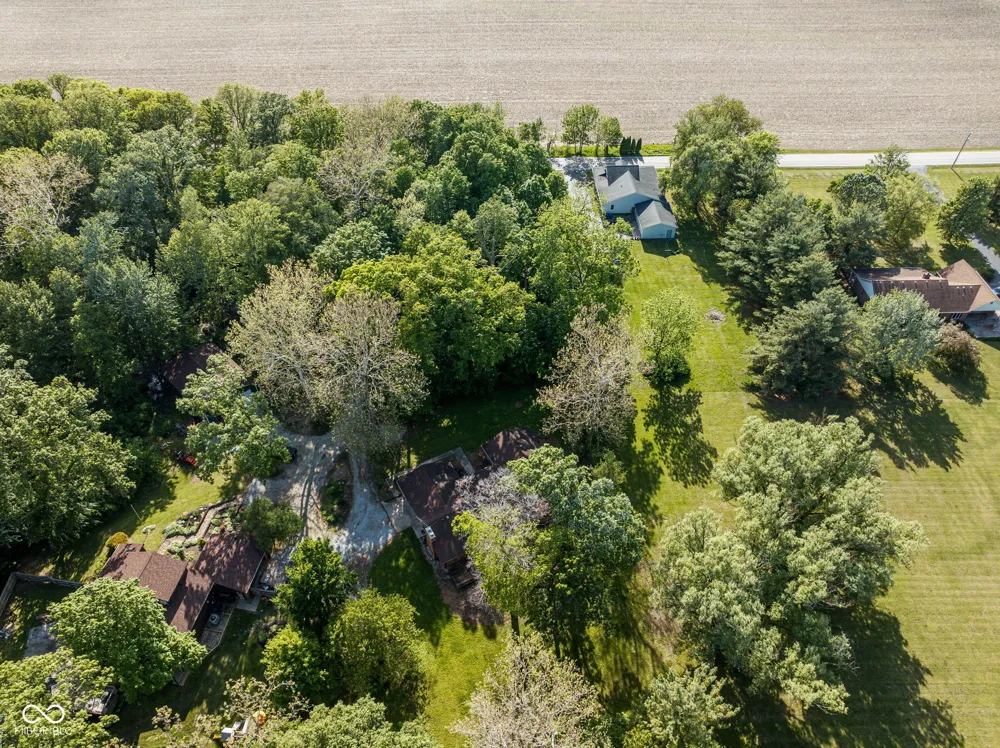 1186 S 200 E Kokomo, IN 46902