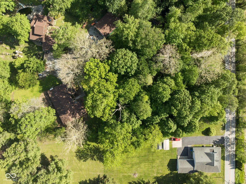 1186 S 200 E Kokomo, IN 46902