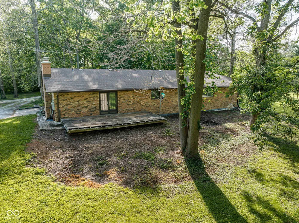 1186 S 200 E Kokomo, IN 46902