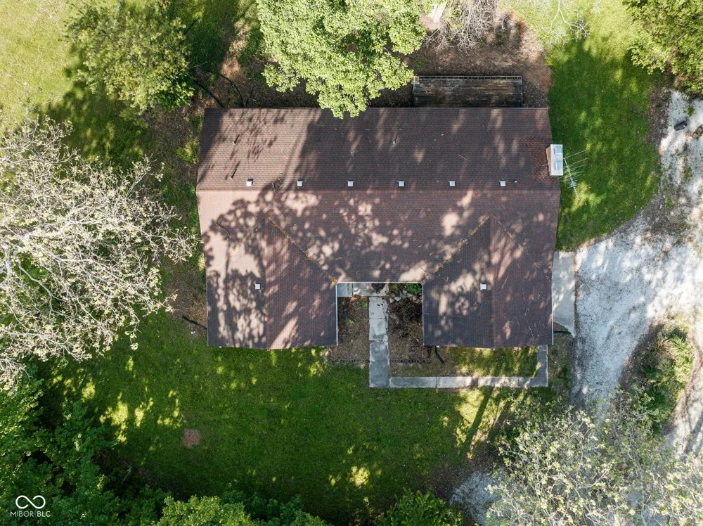 1186 S 200 E Kokomo, IN 46902