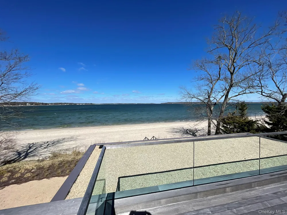 495 Parish Drive Southold, NY 11971