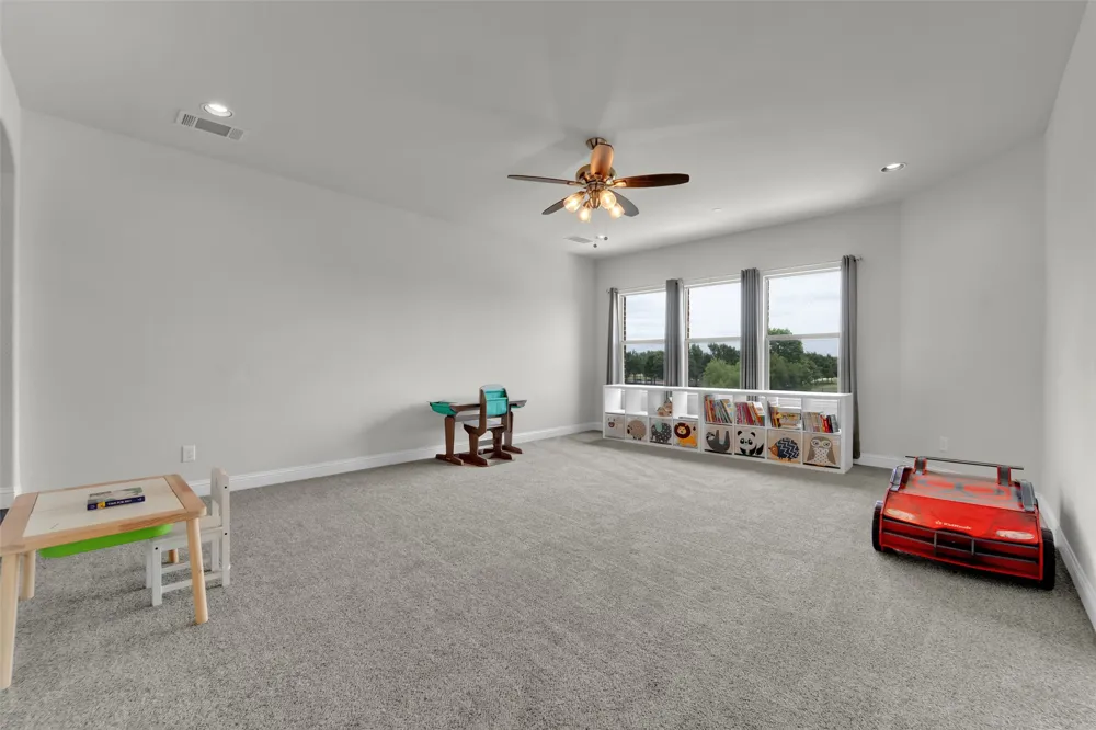 2600 W Hendrix Avenue Lucas, TX 75002