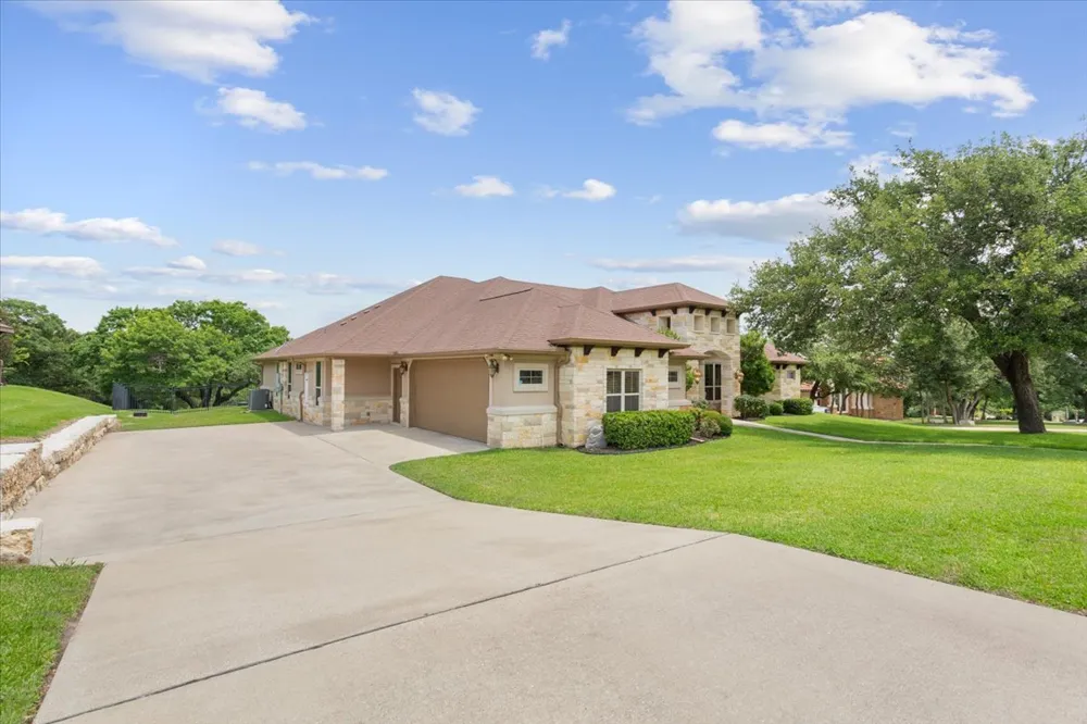 2125 Balcones Place Belton, TX 76513