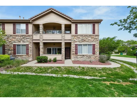 22920 E Roxbury Drive #E