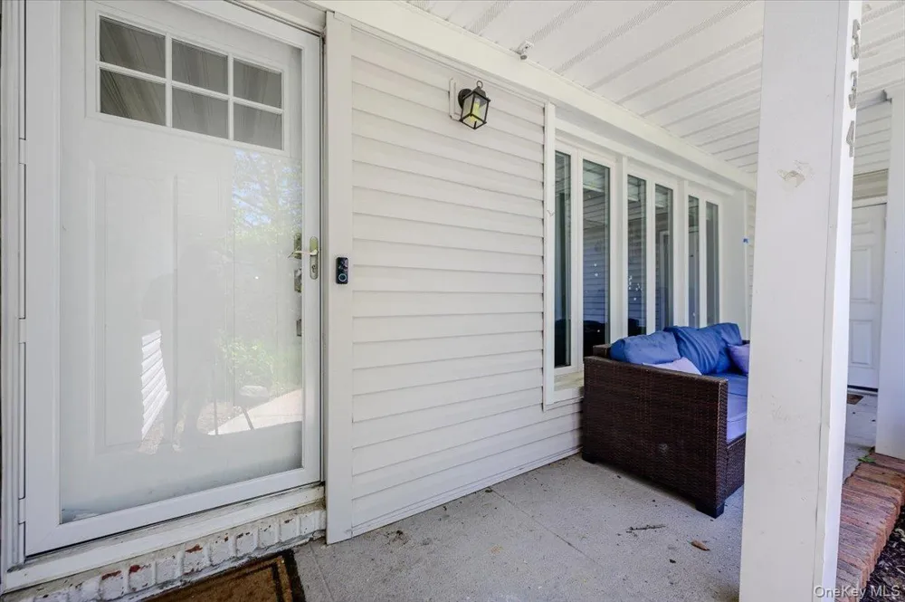 534 Allen Road Woodmere, NY 11598