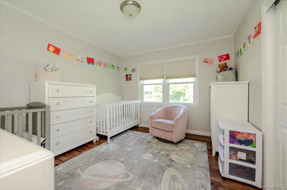 534 Allen Road Woodmere, NY 11598