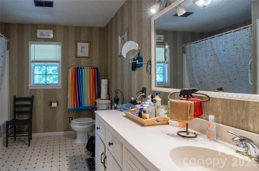 47 Johnson Drive Marion, NC 28752