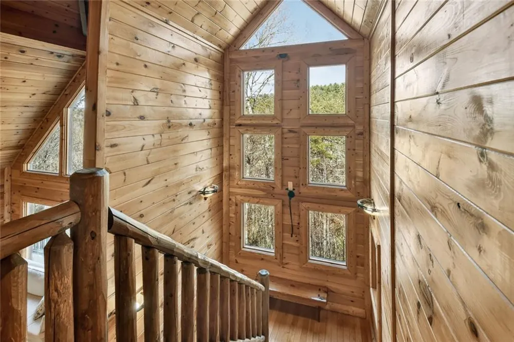 287 Rhonda Lane Mineral Bluff, GA 30559