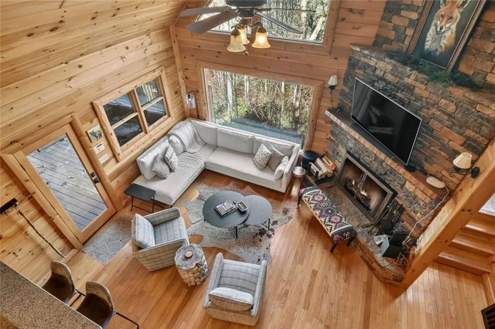 287 Rhonda Lane Mineral Bluff, GA 30559