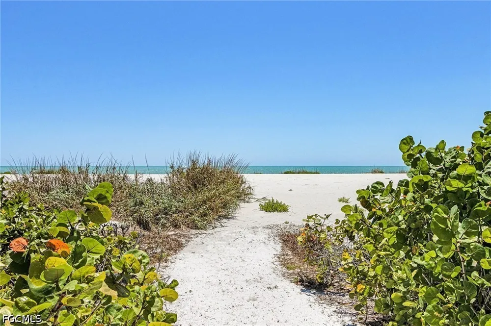 Rue Belle Mer Sanibel, FL 33957