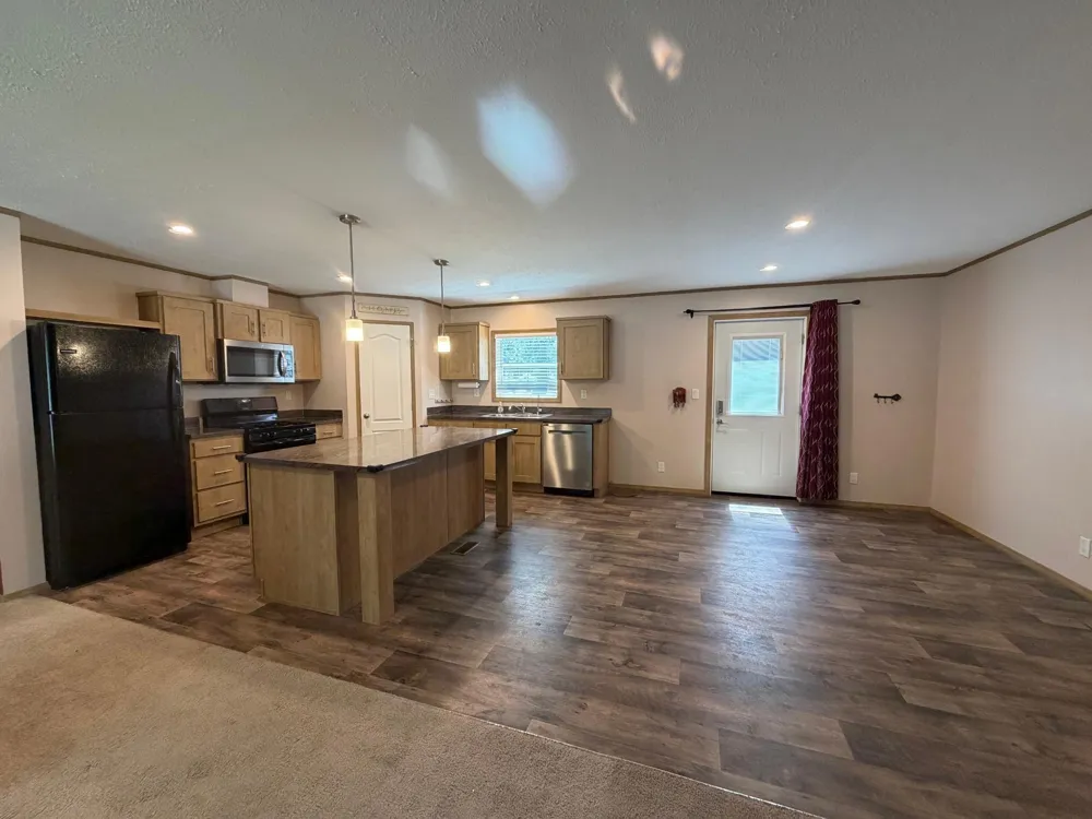 751 Dewey Street Walnut Grove, MN 56180