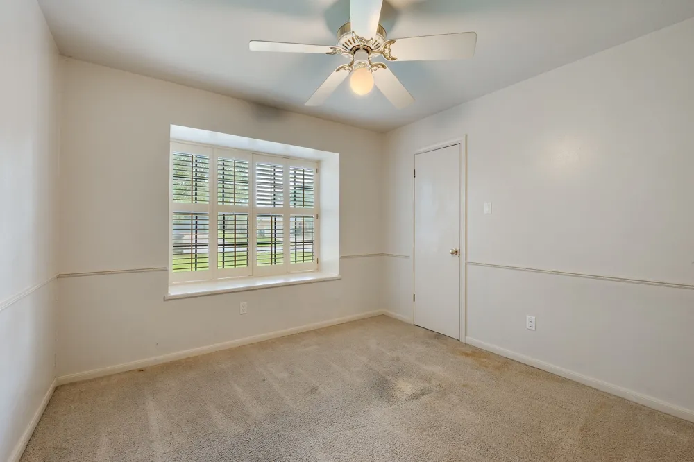 2007 Sandalwood Lane Bryan, TX 77807