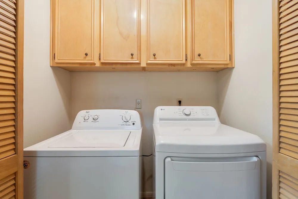 2007 Sandalwood Lane Bryan, TX 77807