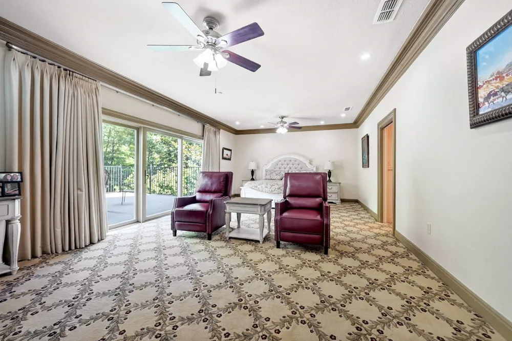 1901 Rose Point Athens, TX 75752