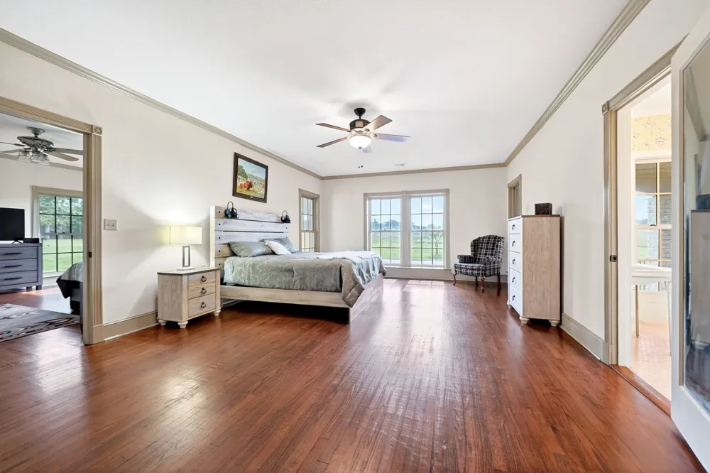 1901 Rose Point Athens, TX 75752