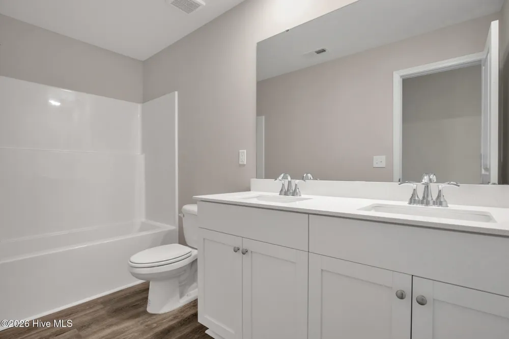 94 Coachman Lane Autryville, NC 28318