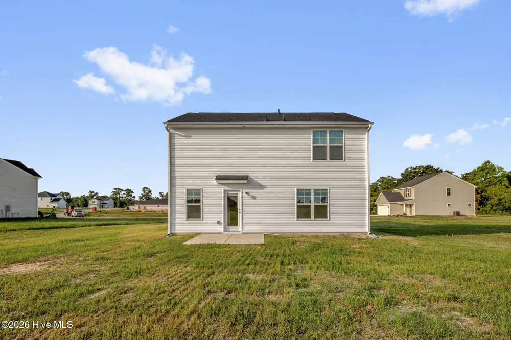 94 Coachman Lane Autryville, NC 28318