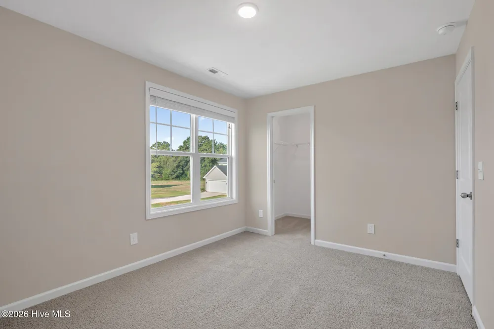 94 Coachman Lane Autryville, NC 28318