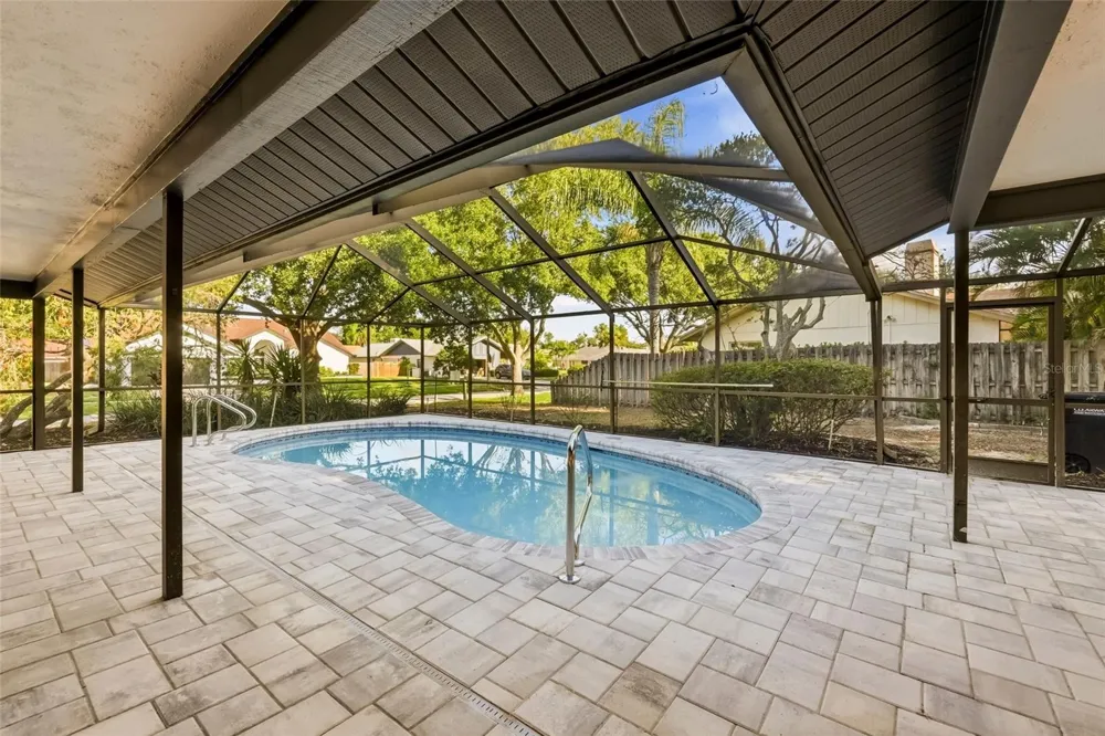 2700 SEDGEFIELD COURT E Clearwater, FL 33761