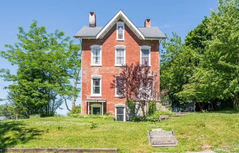 33 Cliff Street