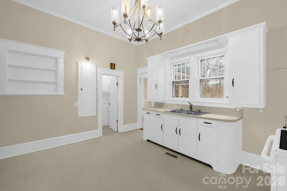 1820 S Park Drive Reidsville, NC 27320