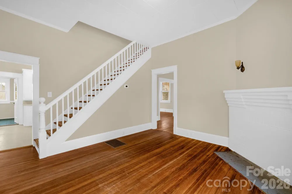 1820 S Park Drive Reidsville, NC 27320