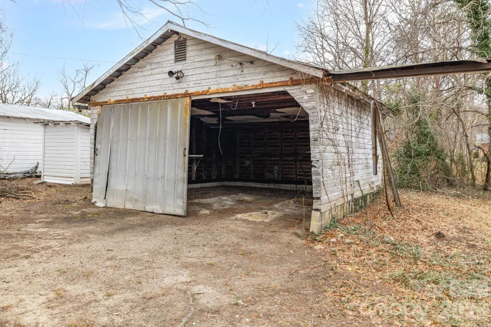 1820 S Park Drive Reidsville, NC 27320