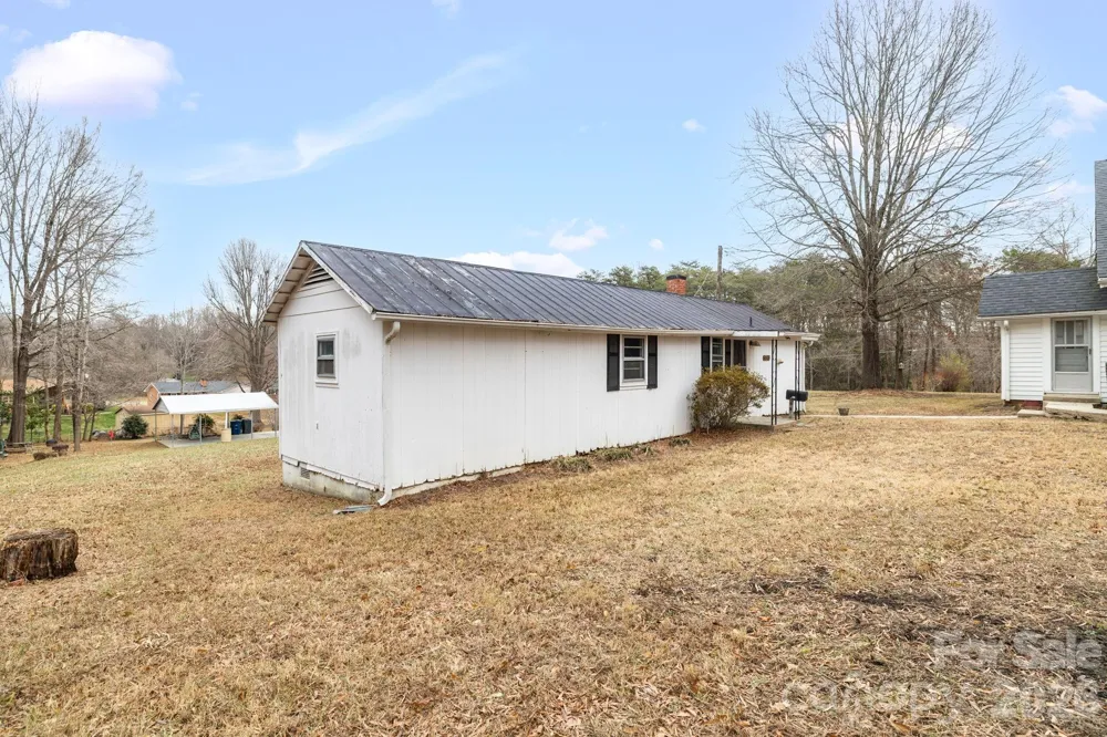 1820 S Park Drive Reidsville, NC 27320