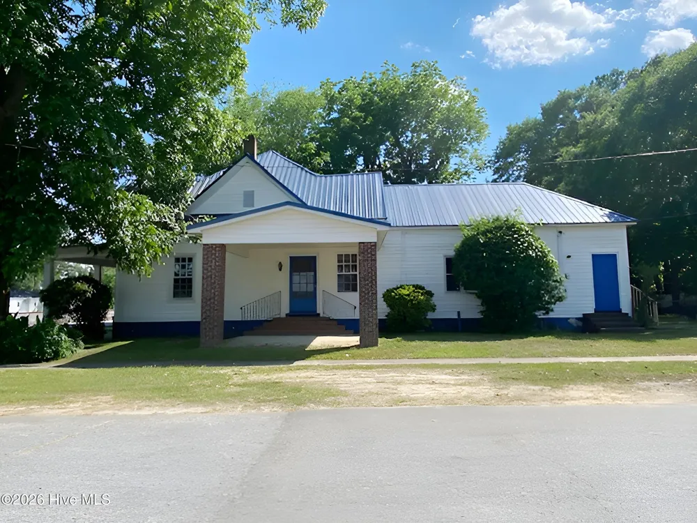 301 S Wilson Street Fremont, NC 27830
