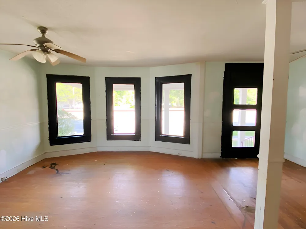 301 S Wilson Street Fremont, NC 27830