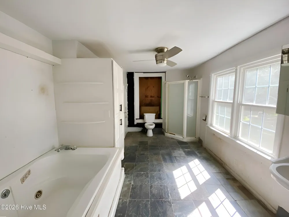 301 S Wilson Street Fremont, NC 27830