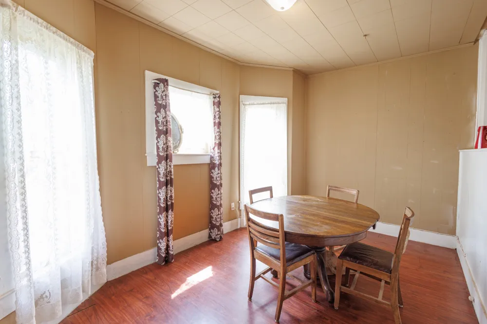 2202 Chester Street Sweetwater, TX 79556