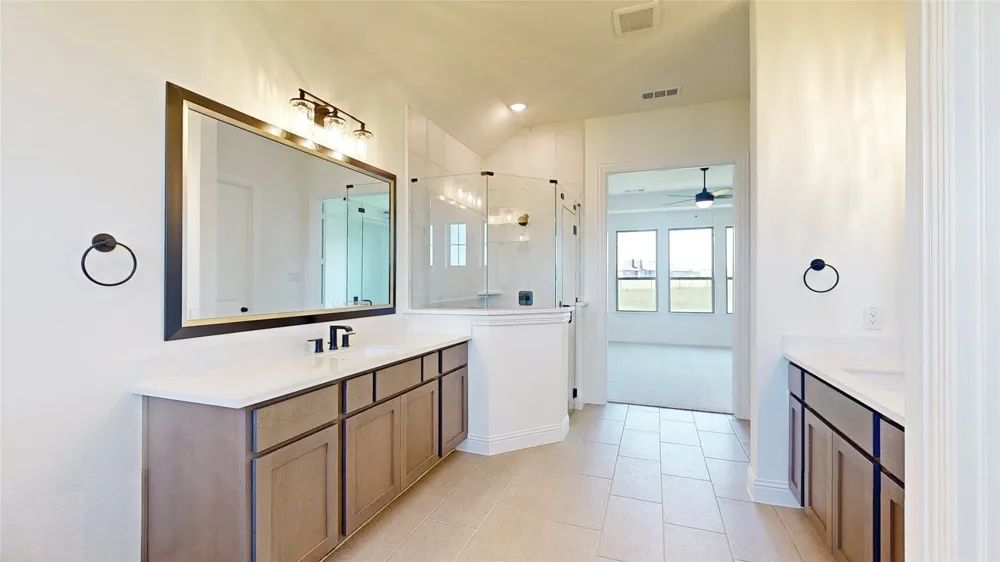 1099 Paradise Parkway Poolville, TX 76487
