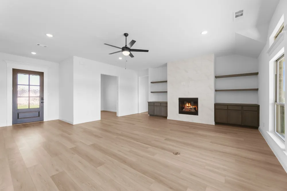 1099 Paradise Parkway Poolville, TX 76487
