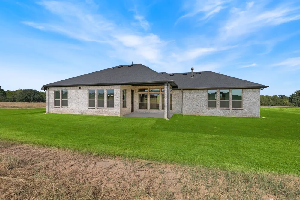 1099 Paradise Parkway Poolville, TX 76487