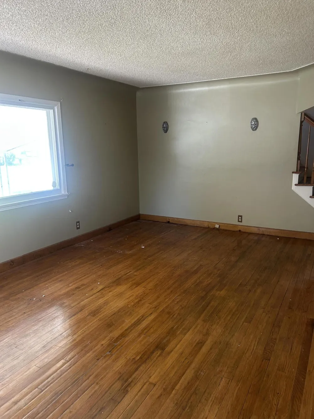 8105 Toepfer Warren, MI 48089