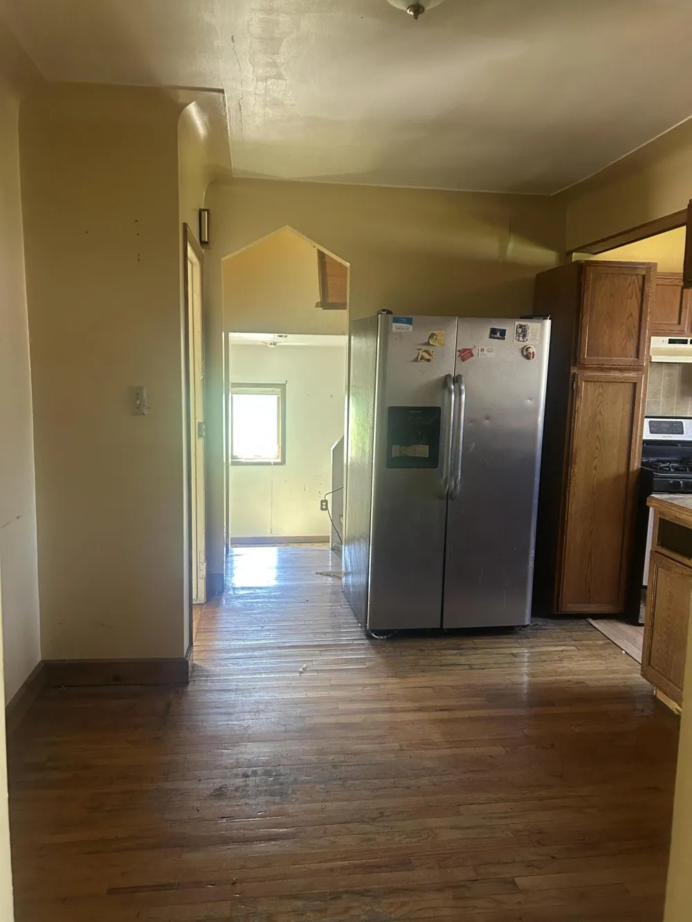 8105 Toepfer Warren, MI 48089