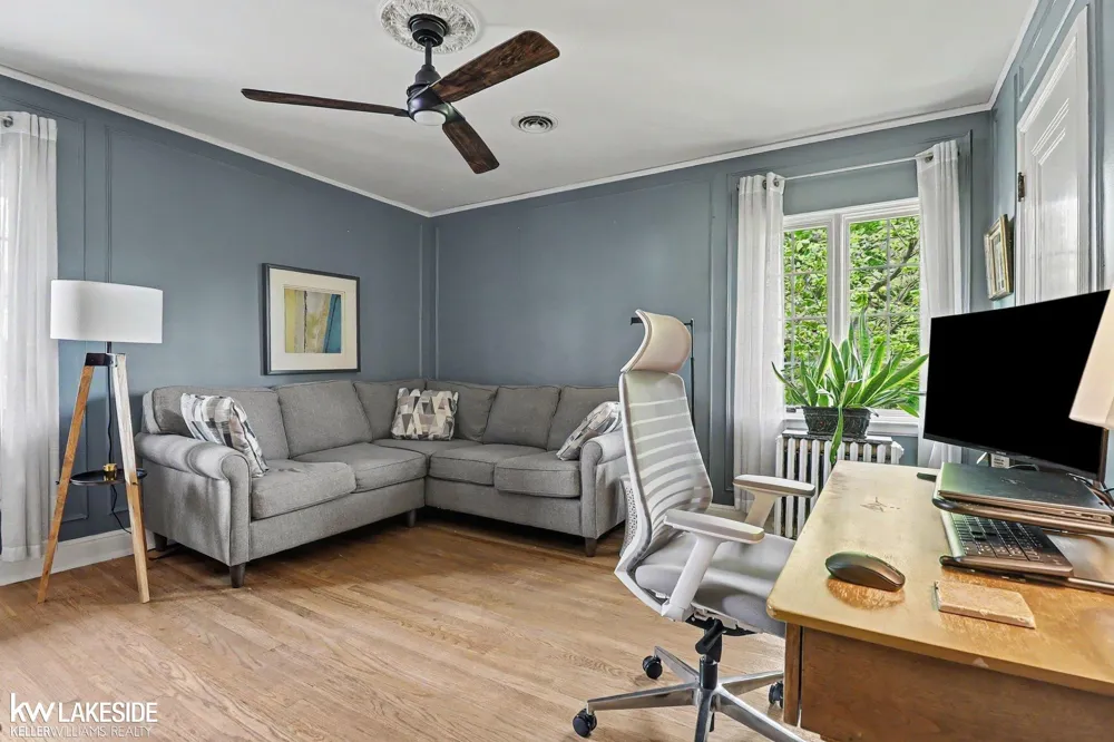 286 Rivard Boulevard Grosse Pointe City, MI 48230