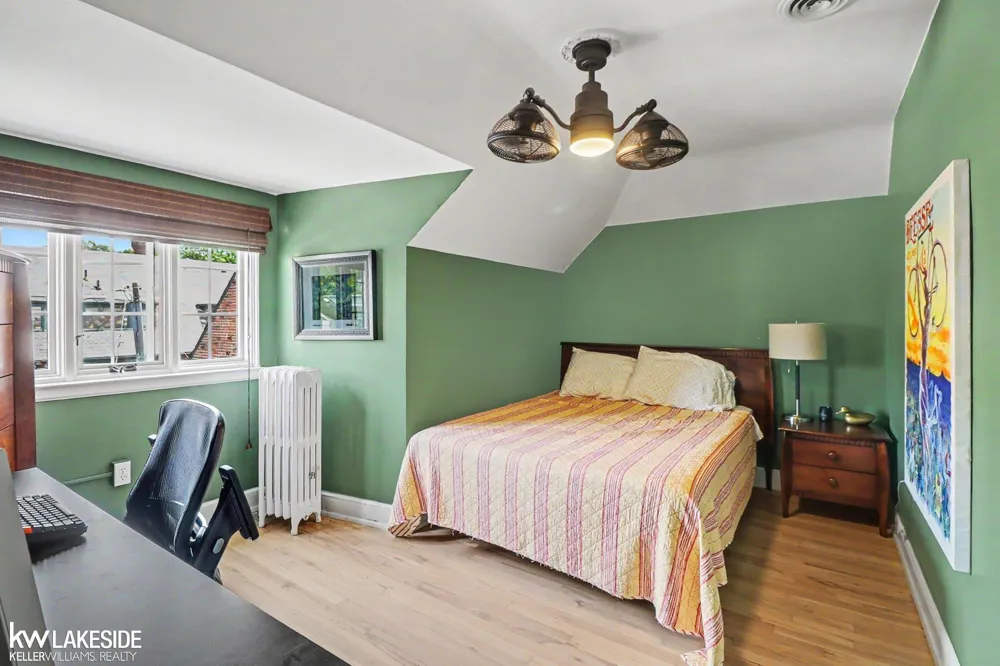 286 Rivard Boulevard Grosse Pointe City, MI 48230