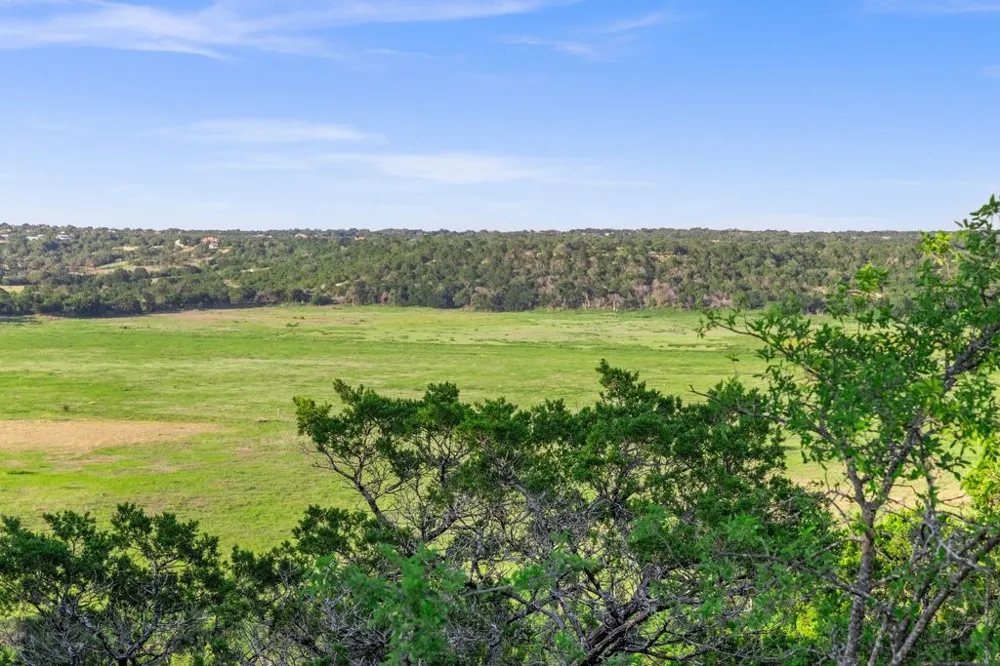 2101 Tower Rd Liberty Hill, TX 78628
