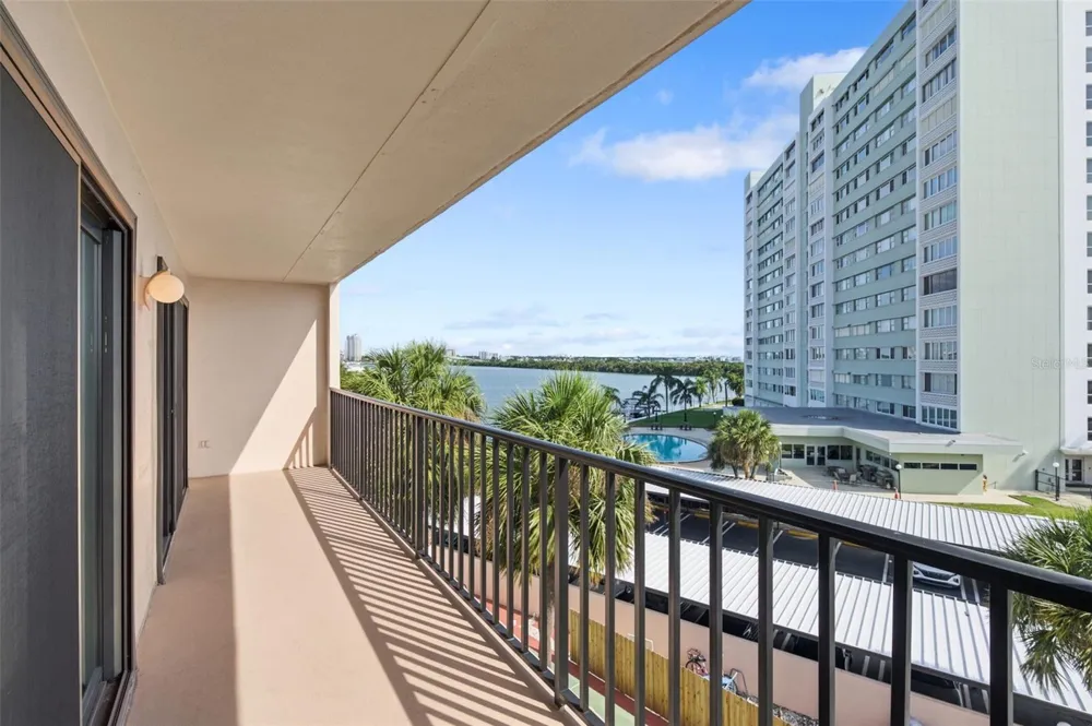 51 ISLAND WAY #411 Clearwater Beach, FL 33767
