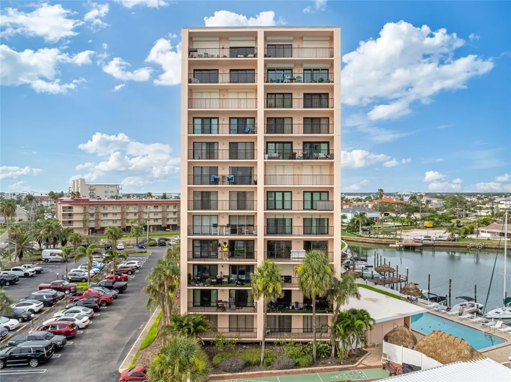 51 ISLAND WAY #411 Clearwater Beach, FL 33767