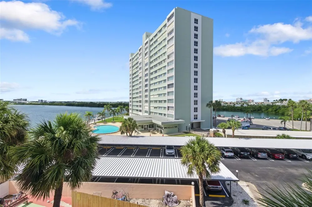 51 ISLAND WAY #411 Clearwater Beach, FL 33767