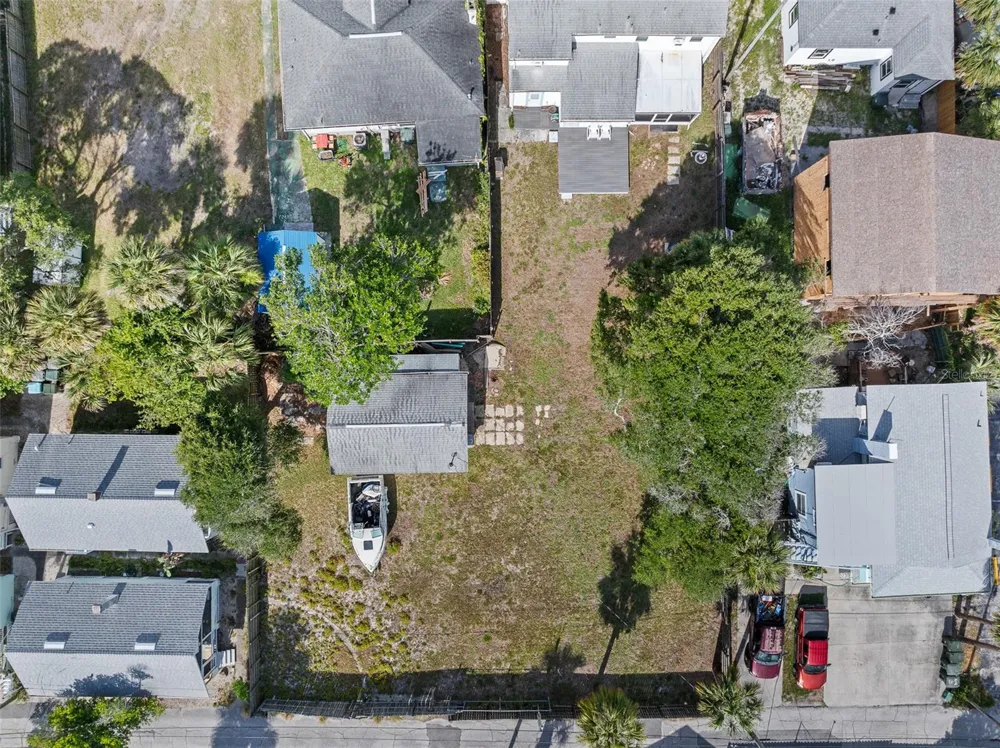 129 S WILD OLIVE AVENUE Daytona Beach, FL 32118