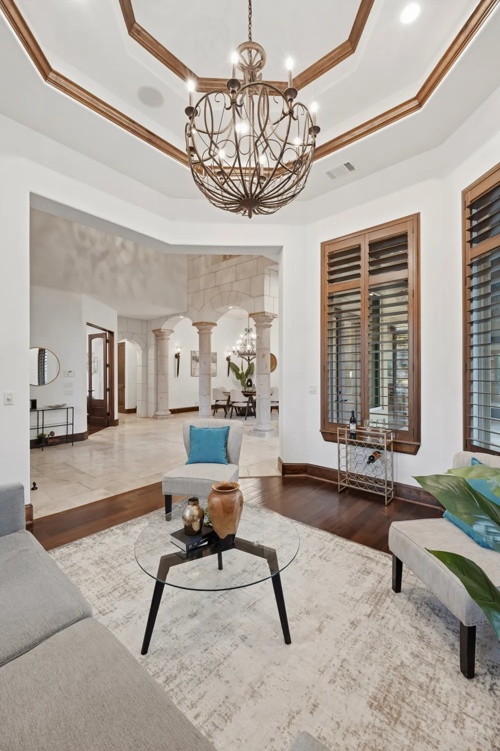 504 Black Wolf Run Lakeway, TX 78738