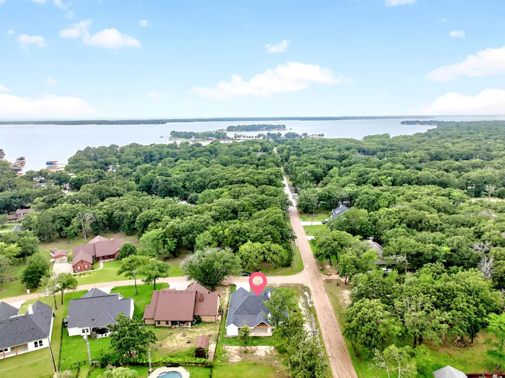 120 Springwood Road Enchanted Oaks, TX 75156