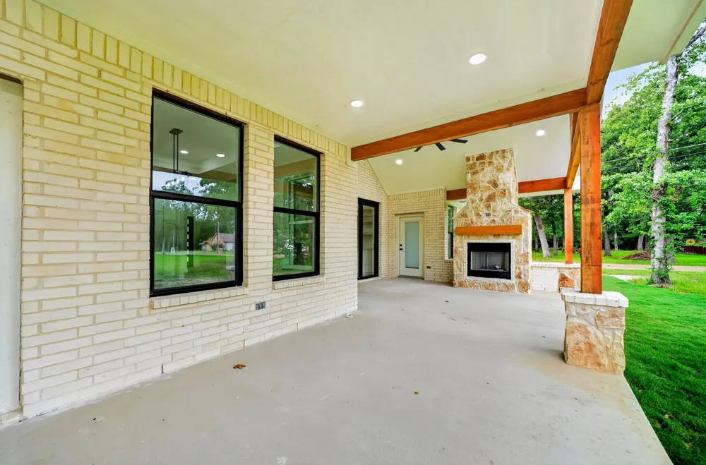 120 Springwood Road Enchanted Oaks, TX 75156